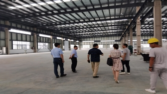 高新區(qū)管委會劉亞東主任調(diào)研我司承建的通晟汽車、全智機械項目
